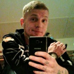 Meet your Posher, Christopher